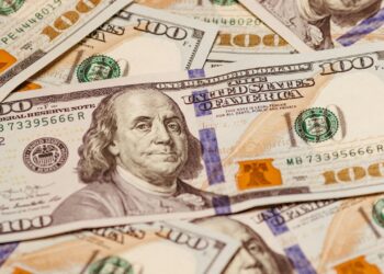 $1720-direct-deposit-will-arrive-in-the-next-few-hours-to-americans