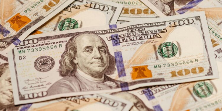 $1720-direct-deposit-will-arrive-in-the-next-few-hours-to-americans